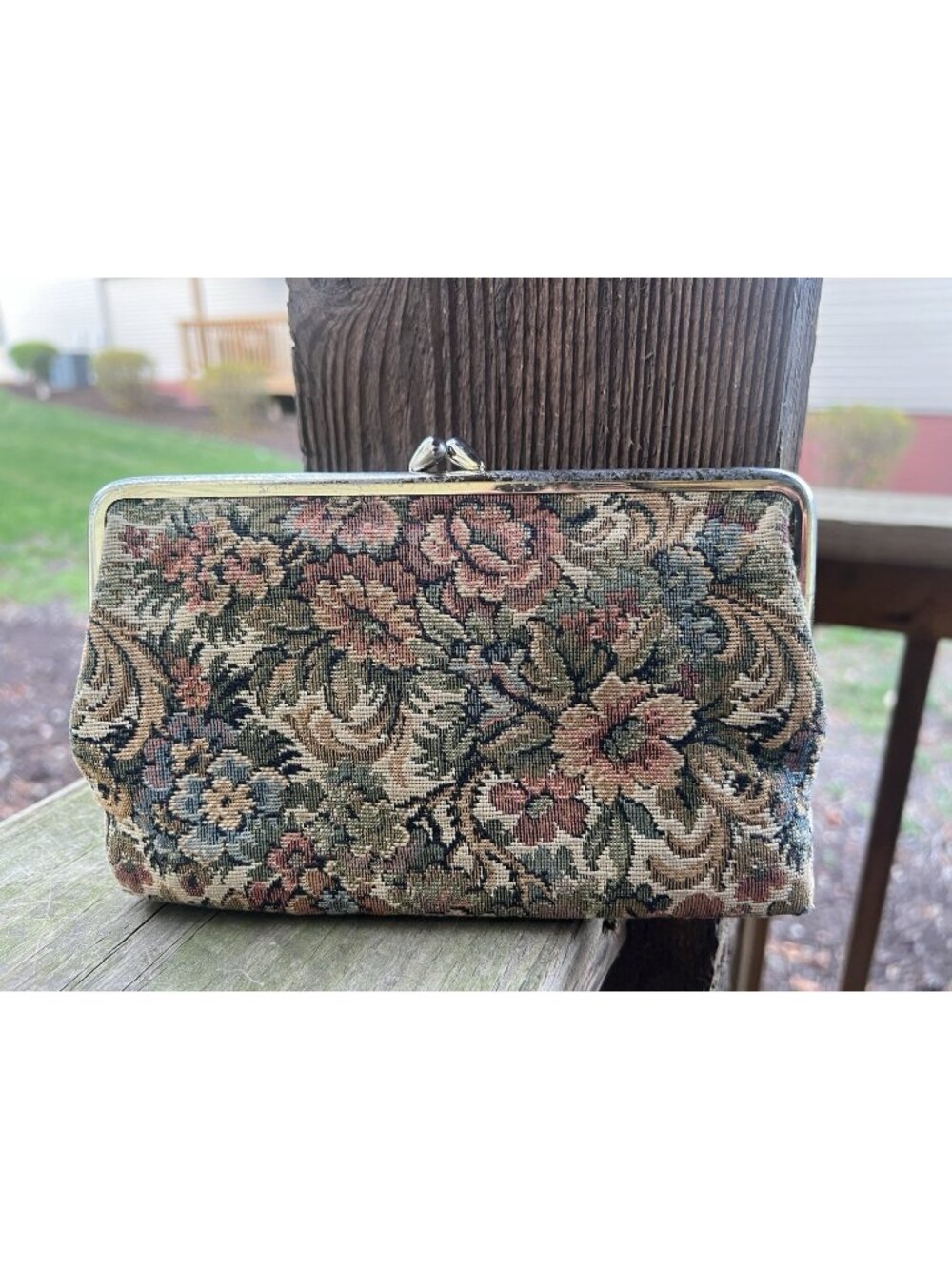 Vintage 60s Bond Street muted floral tapestry kisslock clutch cottagecore
